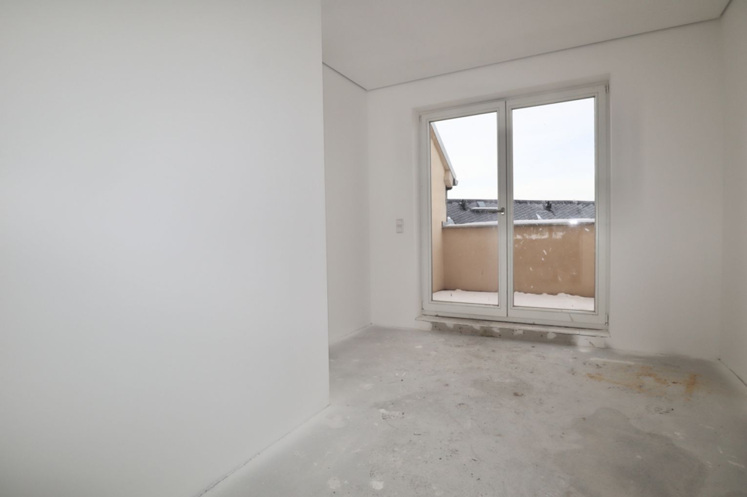 Dachgeschoss • 4-Raum Wohnung • Lutherviertel • offene Küche • Fußbodenheizung • modern • Mieten