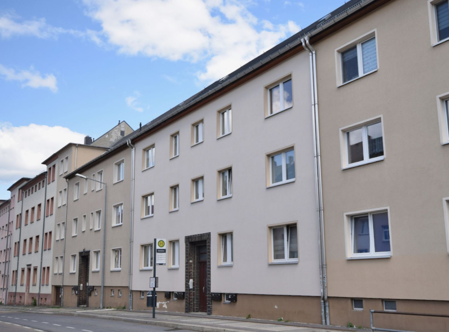 TOP • Laminat • 1-Raum Apartment • Laminat • Bad mit Fenster & Wanne • gleich anschauen • Chemnitz