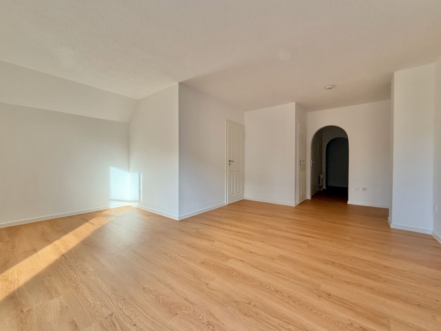 2 Zimmer • Carport • zwei Balkone • ERSTBEZUG • in Mittelbach • zur Miete • schnell sein und mieten