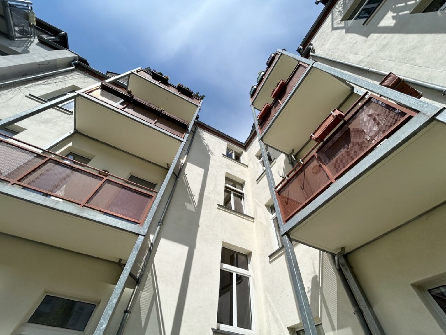 2-Raum Wohnung • im Zentrum • Brühl • in Chemnitz • vermietet • Anlageobjekt