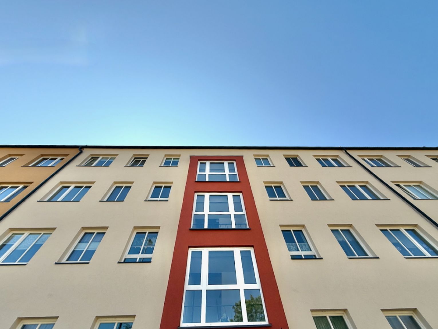 3 Zimmer • zur Miete • mit Balkon • Einbauküche • im Lutherviertel • in Chemnitz • schnell sein!