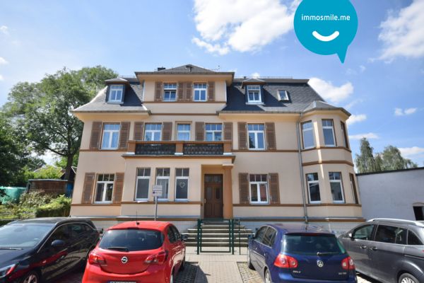 3-Zimmer • Runderker • Bad mit Fenster und Wanne • Laminat • Stadtvilla • Stellplatz