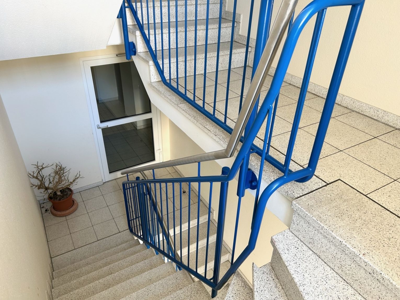 Eigentumswohnung • 3-Zimmer• in Bernsdorf • Balkon • TG-Stellplatz • zum Kauf • jetzt anrufen