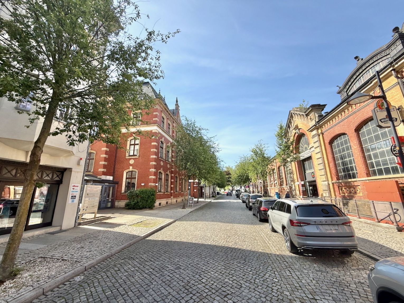 Büro • Ladenfläche • mitten in der City • gute Werbemöglichkeiten • gleich Termin vereinbaren!