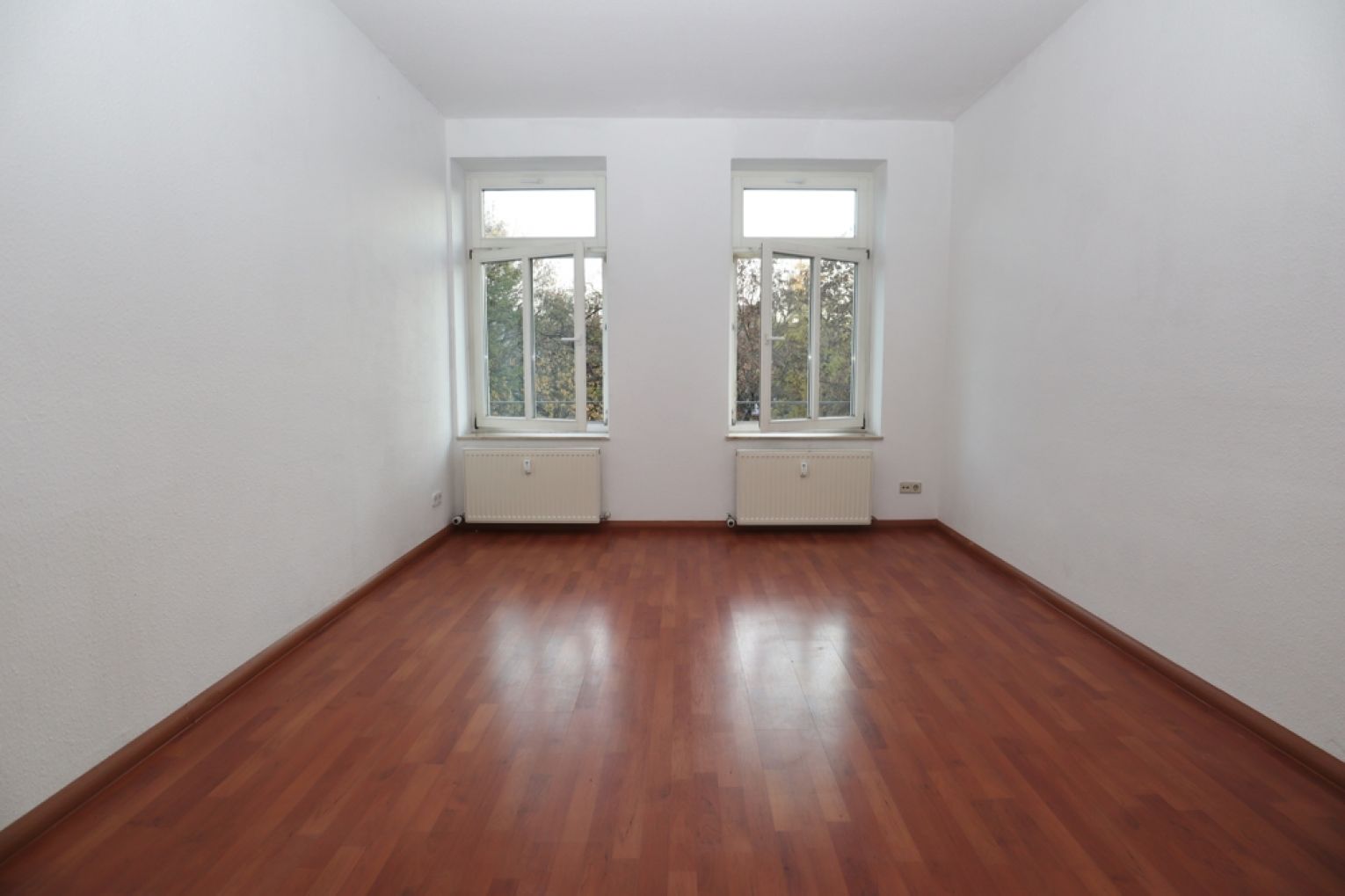 3-Raum Wohnung  • Einbauküche • auf dem Sonnenberg • in Chemnitz • Tageslichtbad • schnell sein