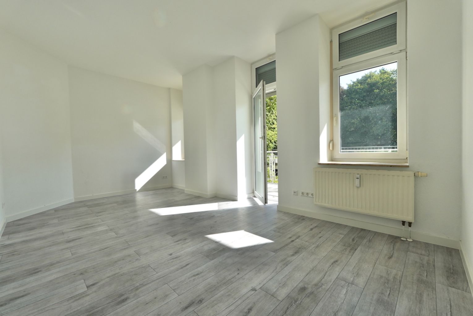 3-Raum Wohnung • Kaßberg • offene Küche • Balkon • Fußbodenheizung • in Chemnitz • schnell sein