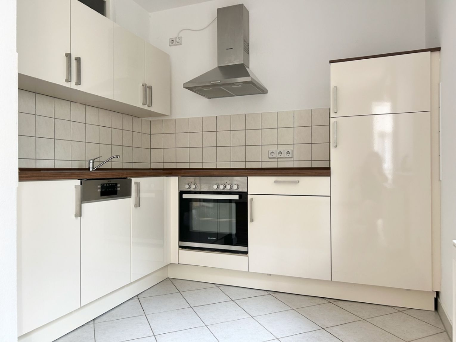 2 Zimmer • Einbauküche • Balkon • auf dem Kaßberg • in Chemnitz • zur Miete • jetzt Termin sichern!