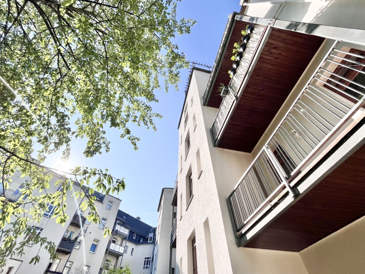 3 Zimmer • mit Terrasse • zum Kauf • vermietet • Eigentumswohnung • in Chemnitz • Hilbersdorf