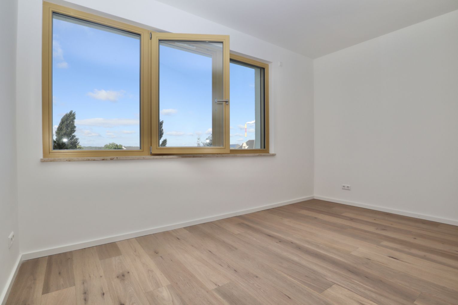4-Raum Wohnung • Dachgeschoss • Maisonette • Erstbezug • Sonnenberg • Stellplatz • jetzt Mieten