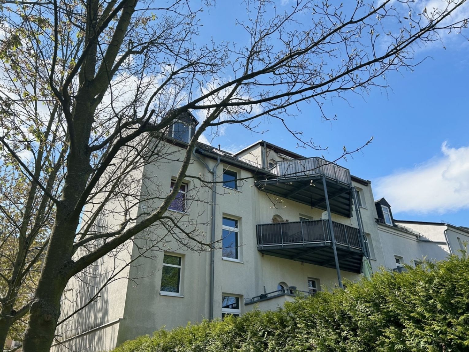 Kapitalanlage •  2 Zimmer • Dachgeschoss • in Gablenz • ruhige Lage • zum Kauf • direkt erwerben!