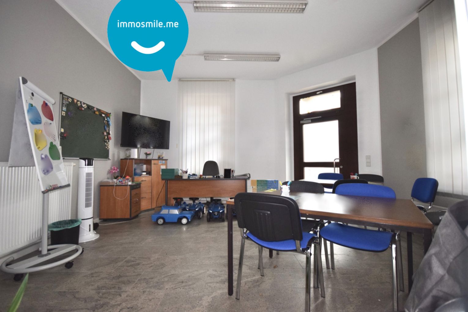 1 Zimmer • Teeküche • 2 Abstellräume • WC-Anlage • Kaßberg • mal anschauen?