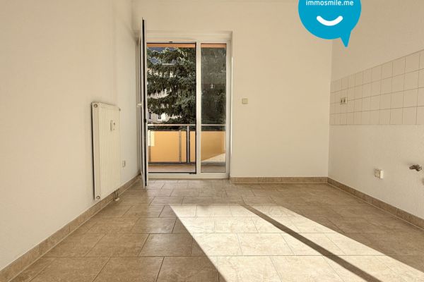 4-Raum Wohnung • Heimgarten • 1.Etage • Bad mit Wanne und Fenster • Balkon • schnell zugreifen