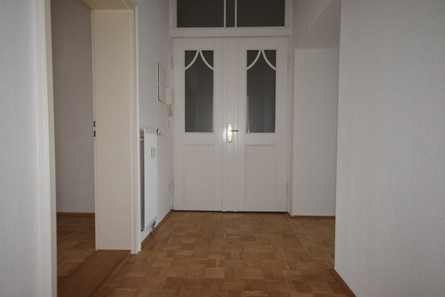 3-Raum Wohnung in Chemnitz • Parkett • Balkon • Wanne • Aufzug • Jugendstil • jetzt anrufen