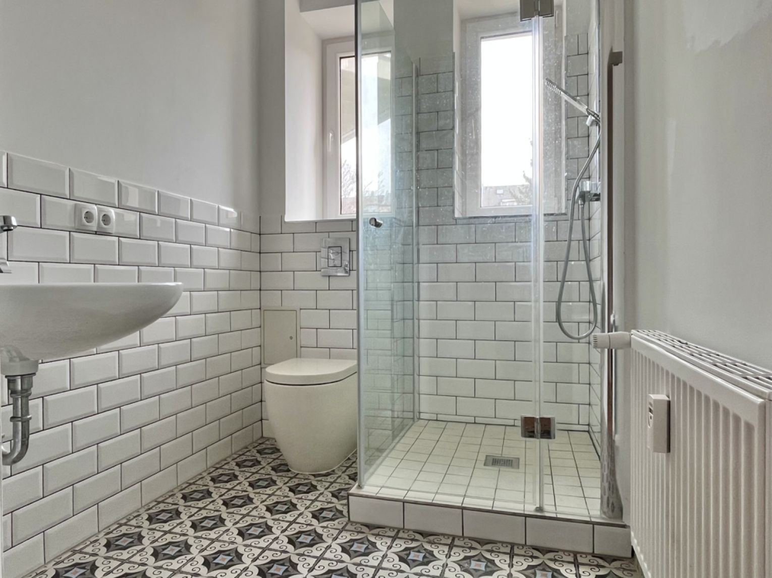 4-Raum Wohnung • Sonnenberg  • Balkon • in Chemnitz • jetzt anrufen • Altbau • Tageslichtbad