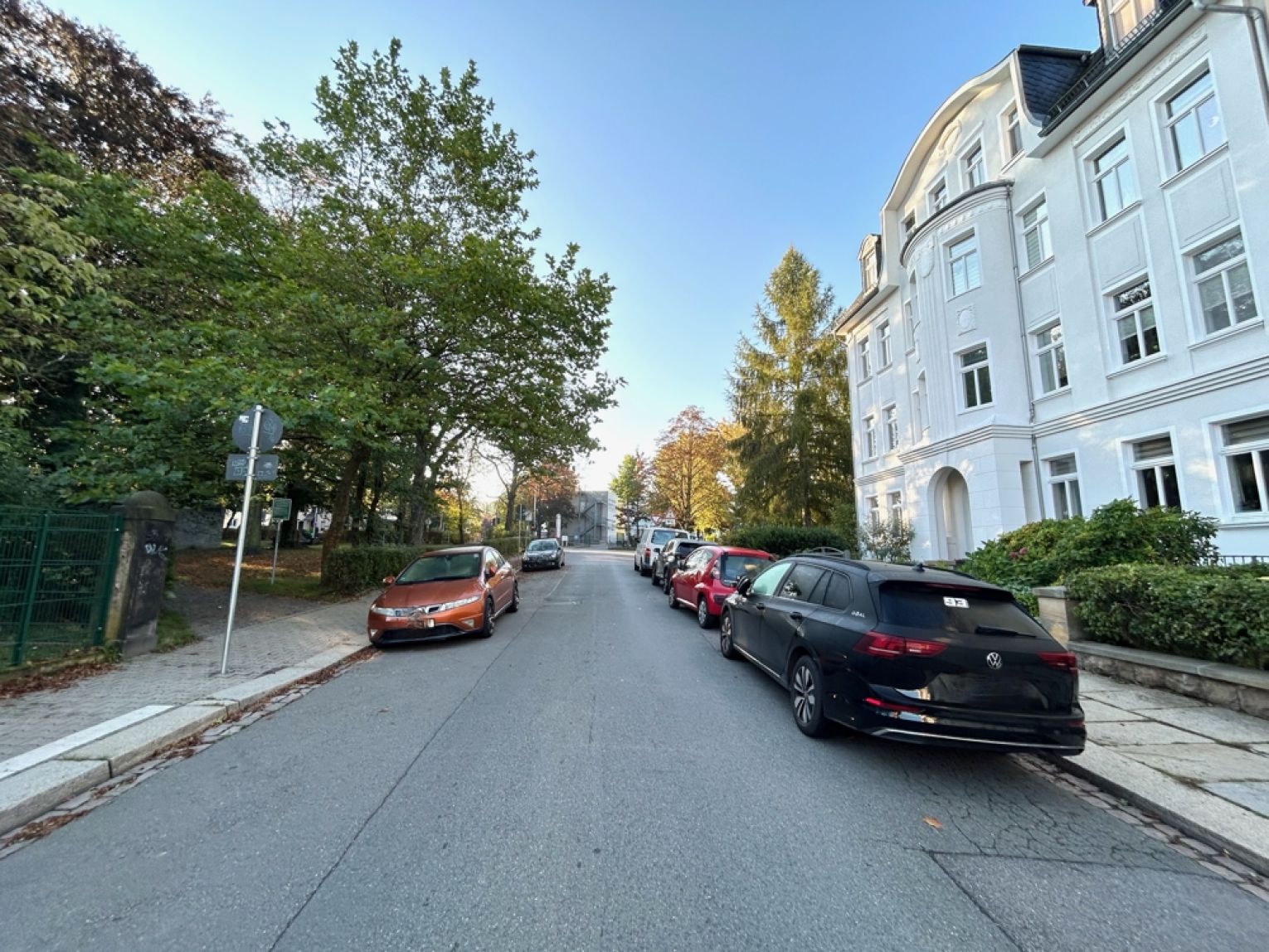 2-Zimmer • Eigentumswohnung • mit Balkon • vermietet • Altendorf • jetzt Exposé anfordern