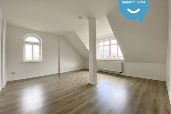 1 Zimmer • Dachgeschoss • mit Balkon • vermietet • Eigentumswohnung • in Chemnitz • Kappel