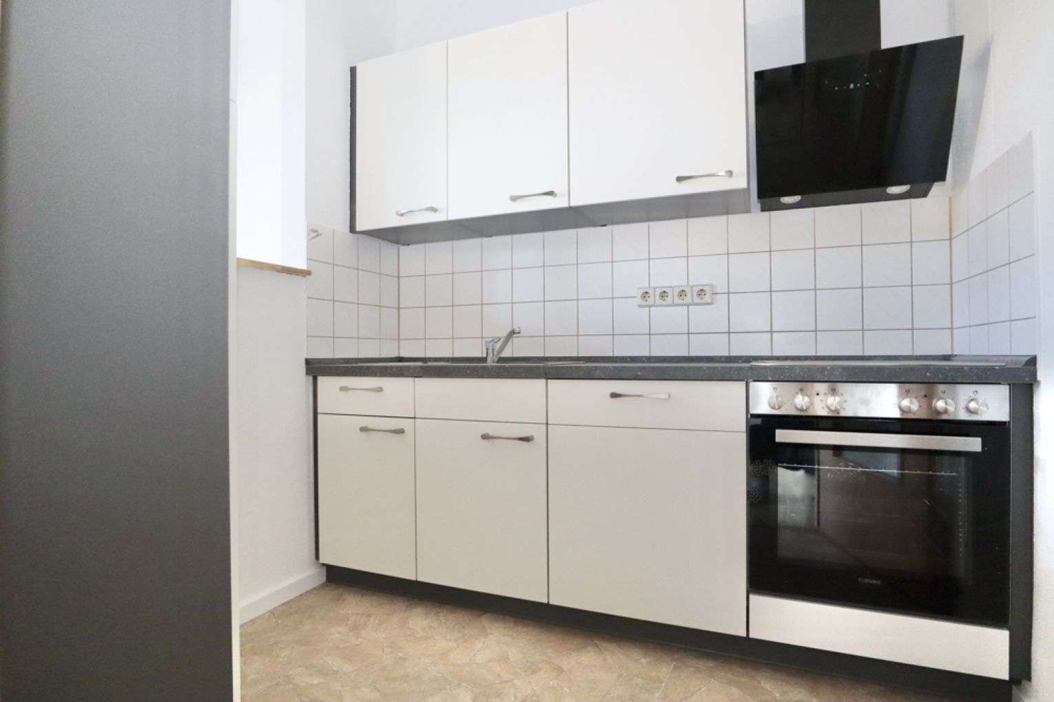 Altendorf • Balkon • 3-Raum Wohnung • Einbauküche • Stellplatz • in Chemnitz • jetzt anrufen