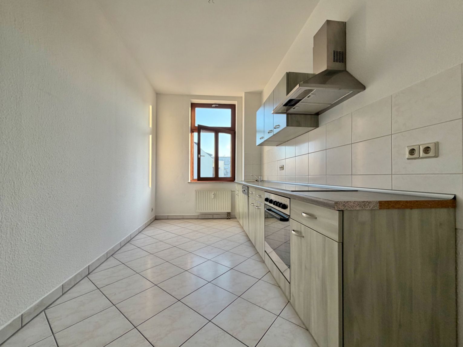 Altendorf • 3-Raum Wohnung • in Chemnitz • Einbauküche • zur Miete • Aufzug • jetzt besichtigen