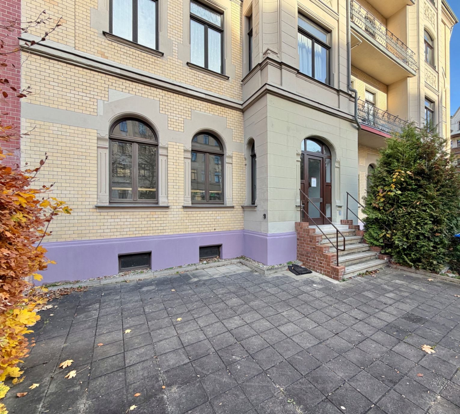 Gewerbe • Büro • Laden • auf dem Kaßberg • perfekt gelegen • Schaufenster • in Chemnitz •  zur Miete