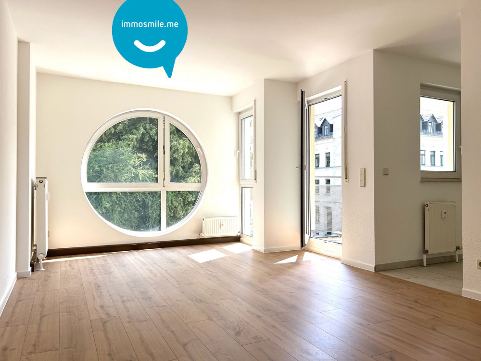 2 Zimmer • individuell • mit Aufzug • Balkon • lichtdurchflutete Räume • mit Stellplatz