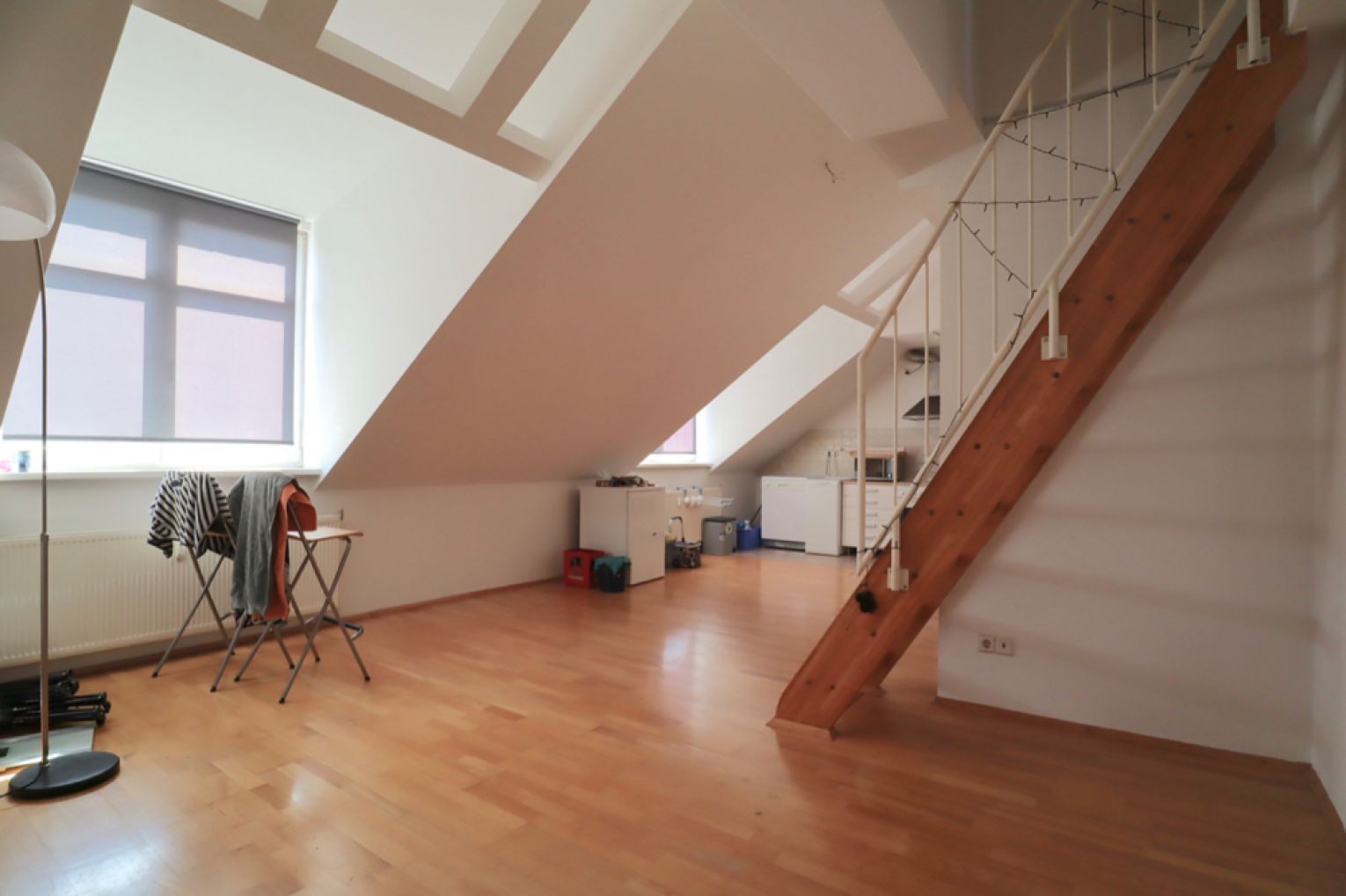 Kaßberg • Dachgeschoss • Maisonette • mit Küche • SCHNELL sein