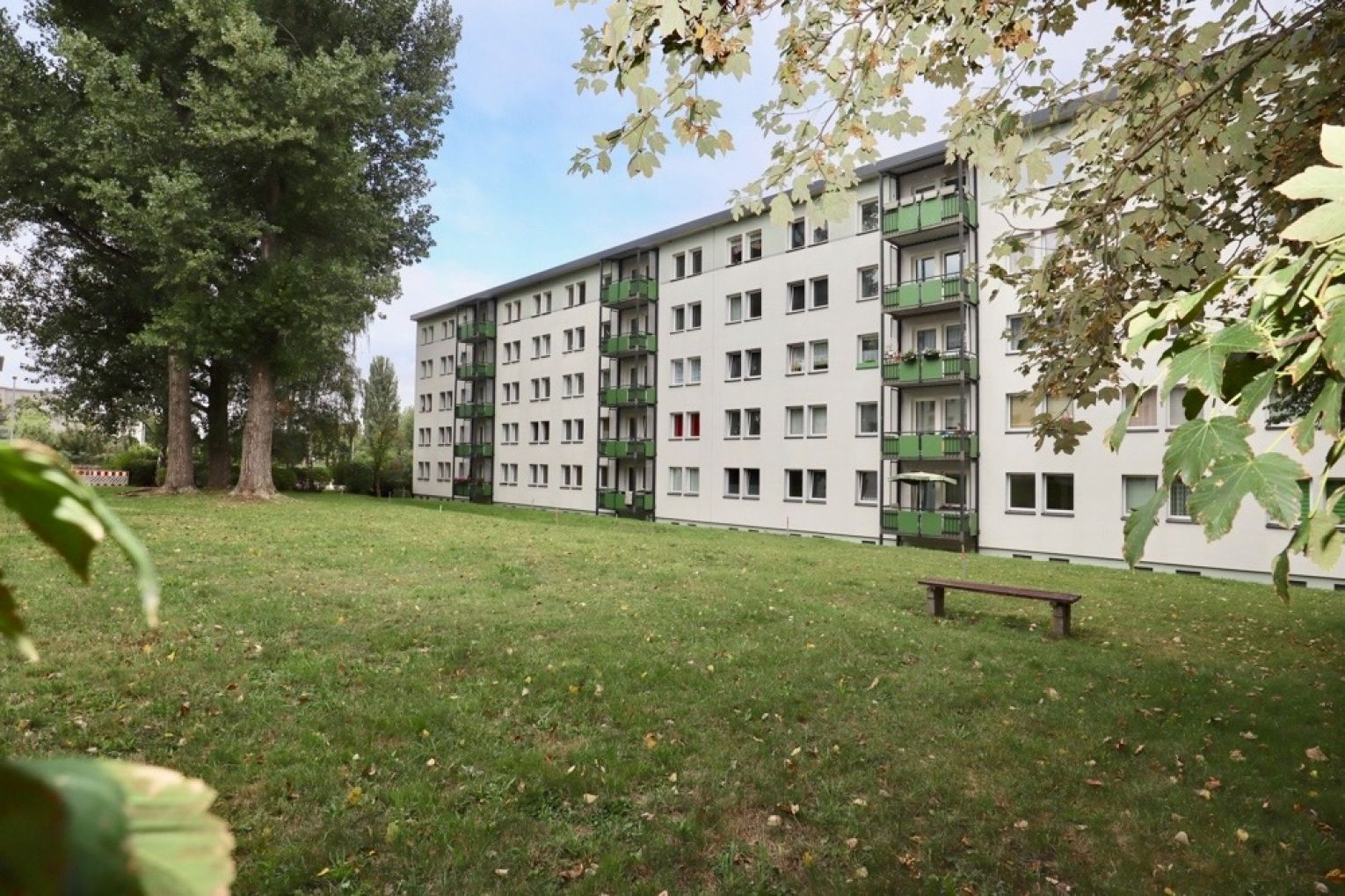 2-Raum Wohnung in Chemnitz • Wanne • Tageslichtbad • Einbauküche • Gablenz • jetzt anrufen