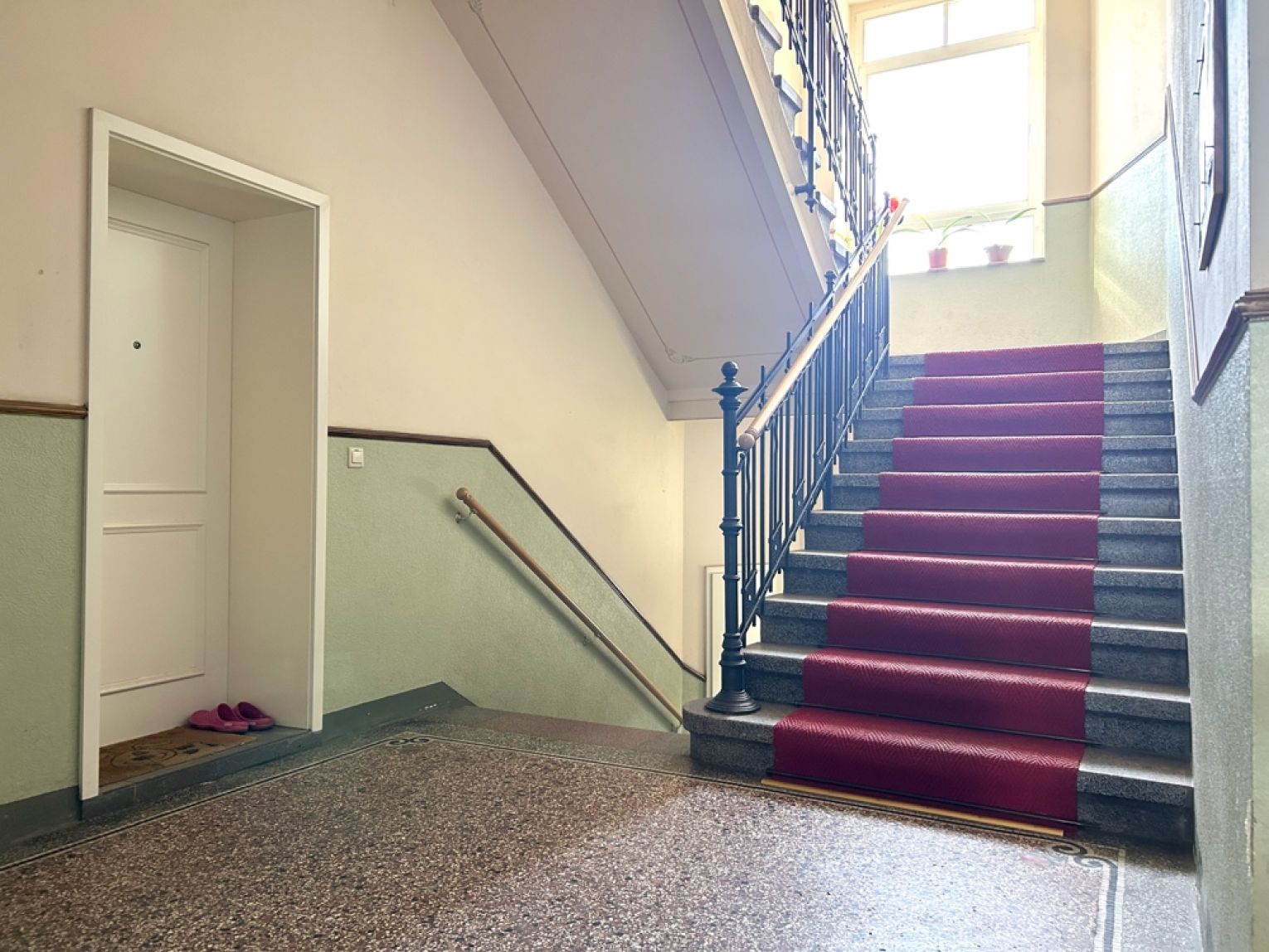 Kaßberg • offenes Wohnen • Balkon • 2 Zimmer • Tiefgarage • zur Miete • schnell sein