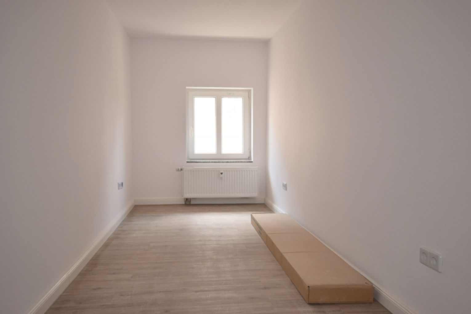 TOP! • Gäste WC mit Dusche • 4 Zimmer • Wohnküche • Tageslichtbad mit Wanne • jetzt Zugreifen !