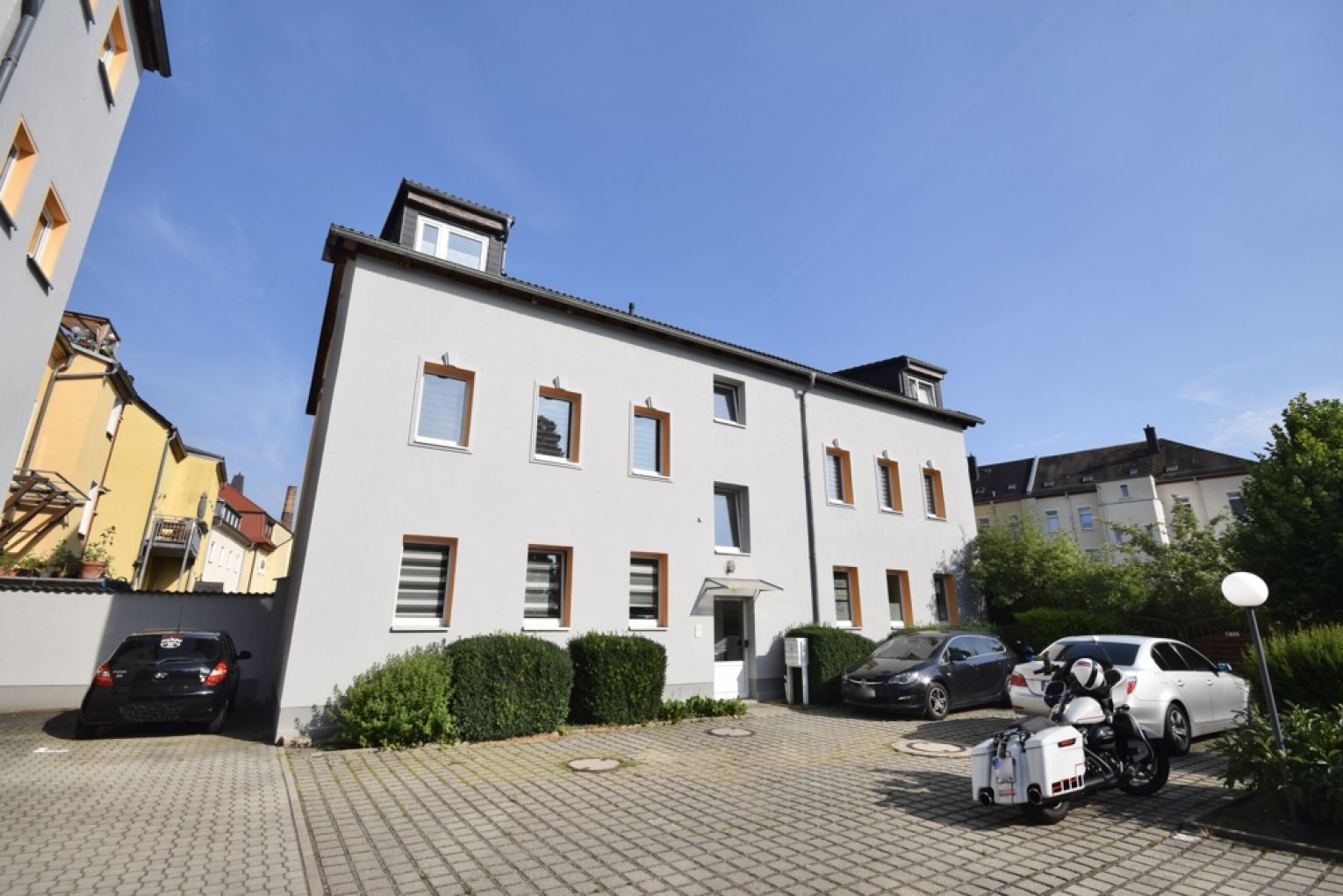 Apartment in Chemnitz • Dusche • ruhige Lage • Stellplatz • Nähe UNI • Laminat • 1-Raum • Anschauen!
