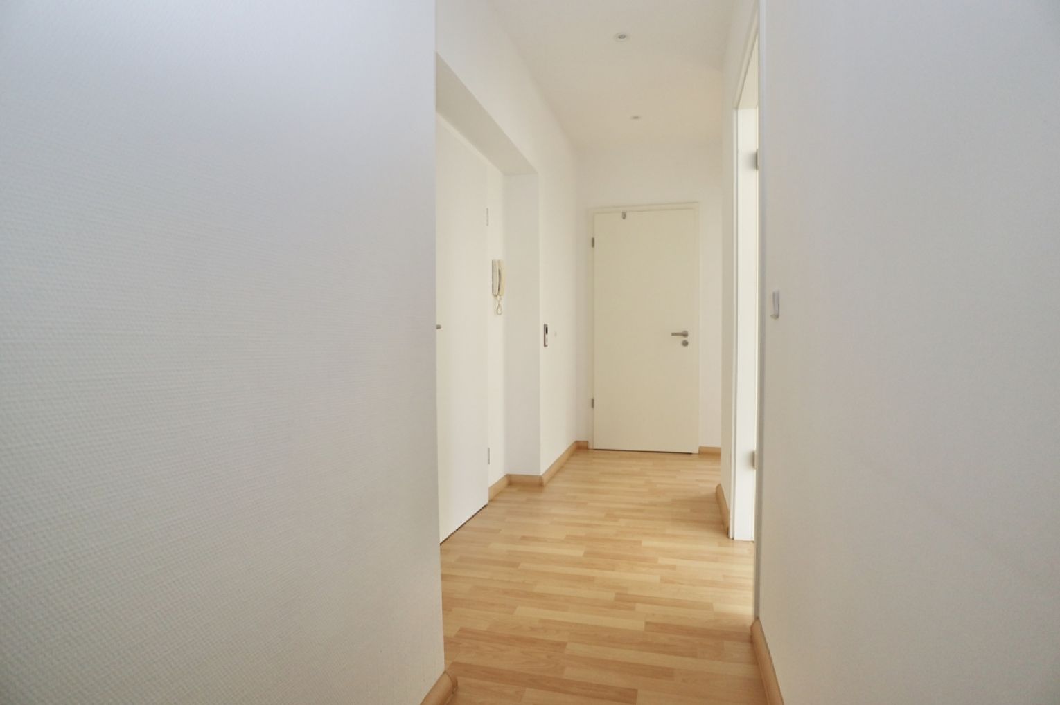 2-Raum Wohnung in Chemnitz • Dusche • Schloßchemnitz • neu • zur Miete • jetzt anrufen