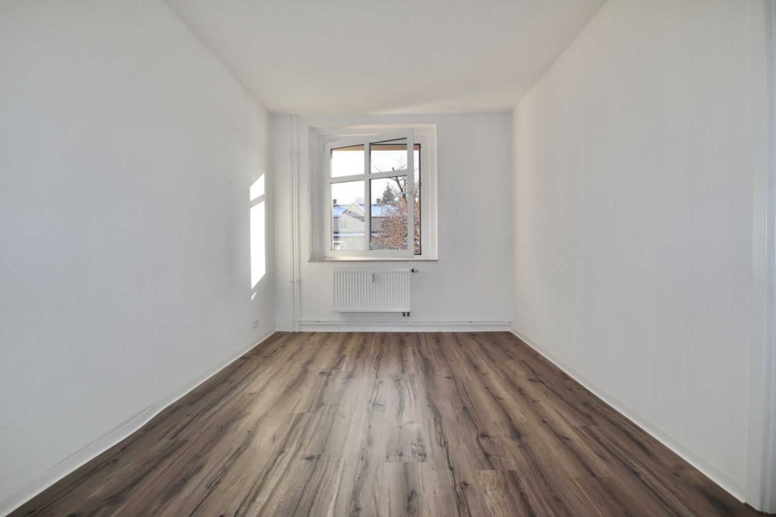 Gutschein • Einbauküche • 2-Raum Wohnung • in Chemnitz • saniert • Tageslichtbad • jetzt mieten!