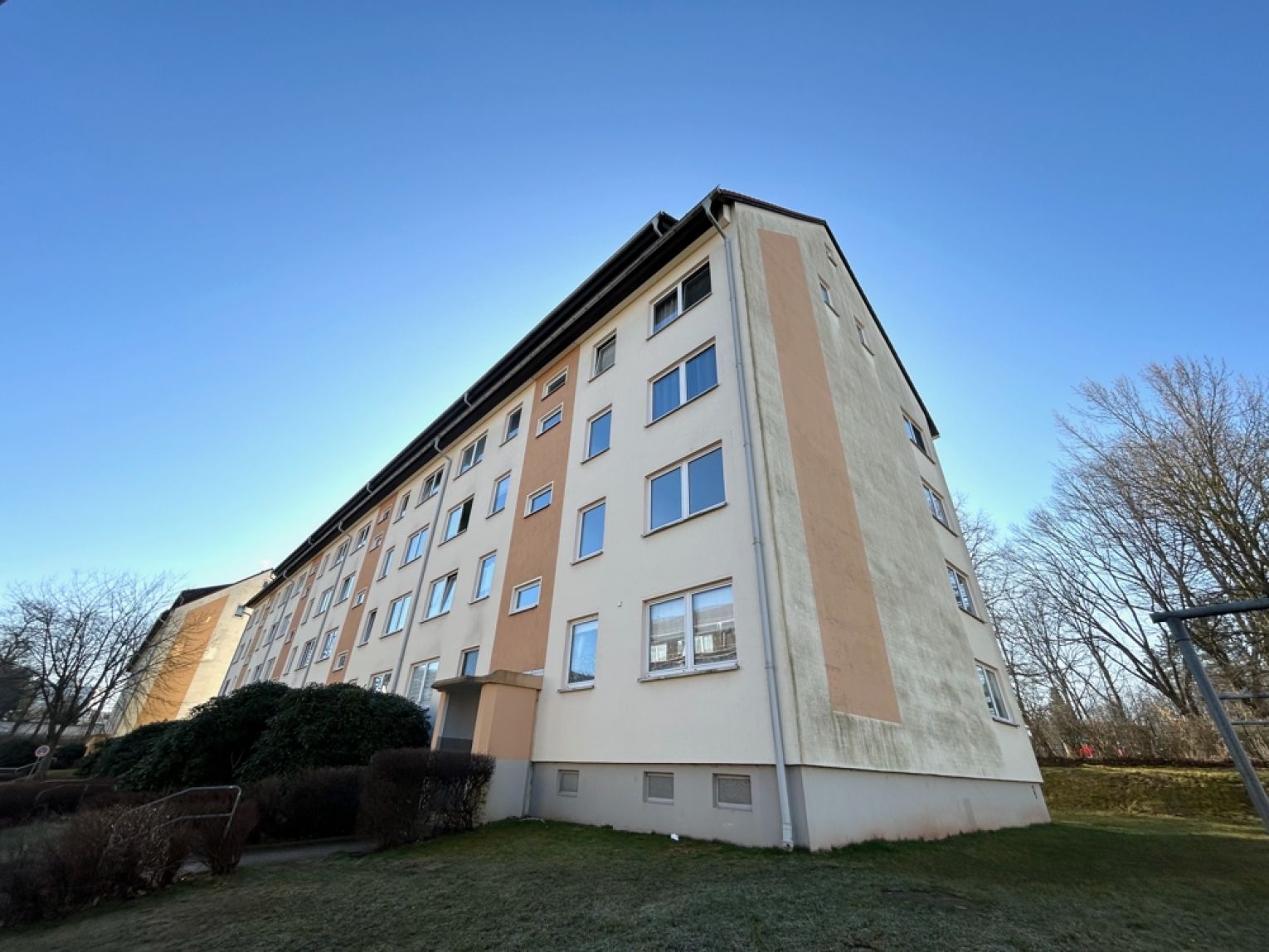3-Raum Wohnung • Einbauküche • Balkon • Stellplatz • Reichenbrand • jetzt kaufen