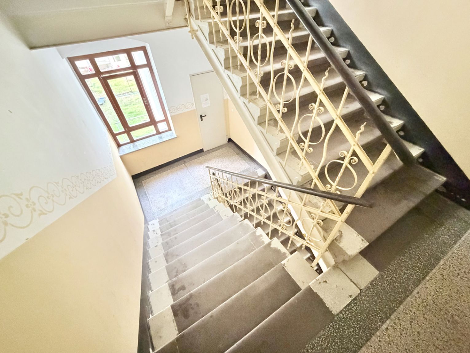 Eigentumswohnung • auf dem Kaßberg • in Chemnitz • 4 Zimmer • vermietet • mit Balkon • jetzt kaufen!