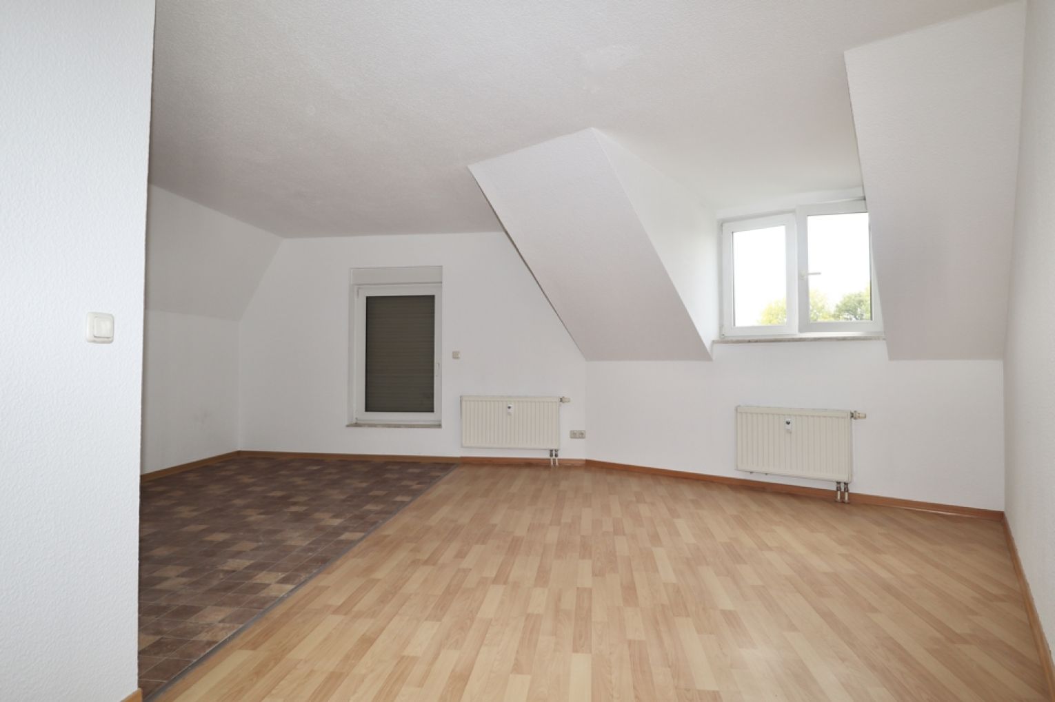 Gablenz • 3-Raum Wohnung • in Chemnitz • Einbauküche • Dachgeschoss • jetzt mieten