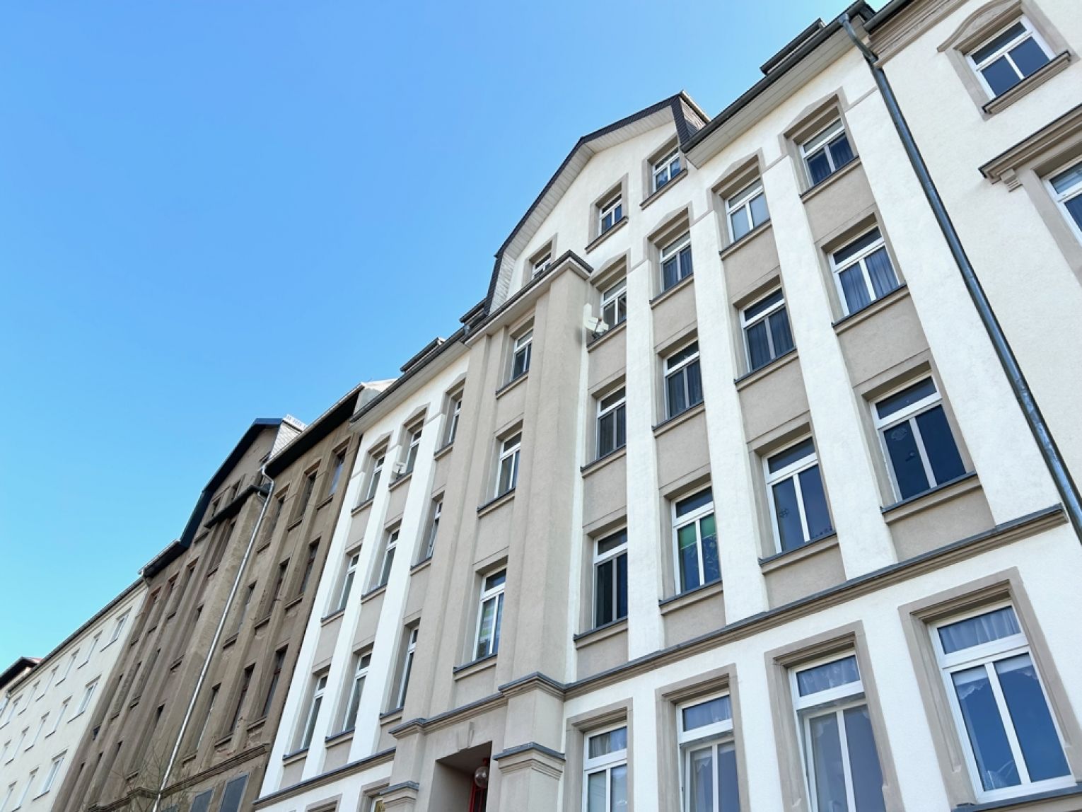 Kapitalanlage • Erdgeschoss • mit Balkon • 2-Raum • in Schloßchemnitz • vermietet