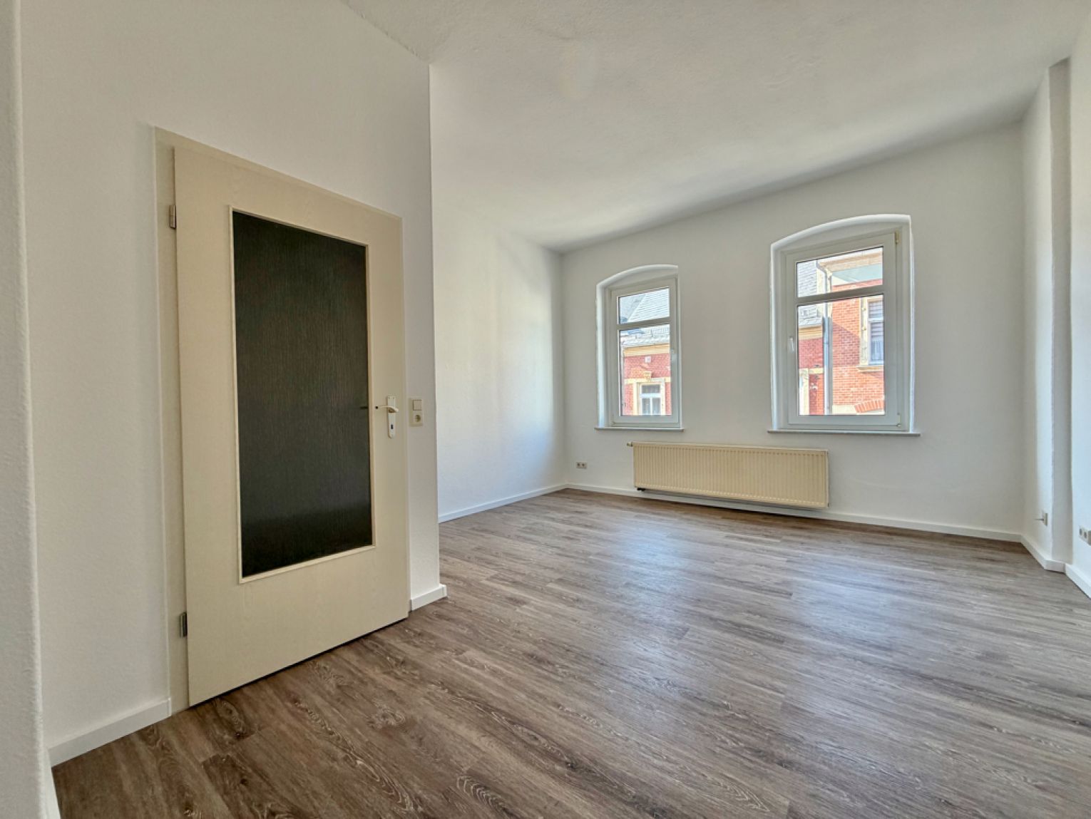 Wohnen • und Gewerbe • Hohenstein-Ernstthal • selbst nutzen • und / oder vermieten • jetzt kaufen!