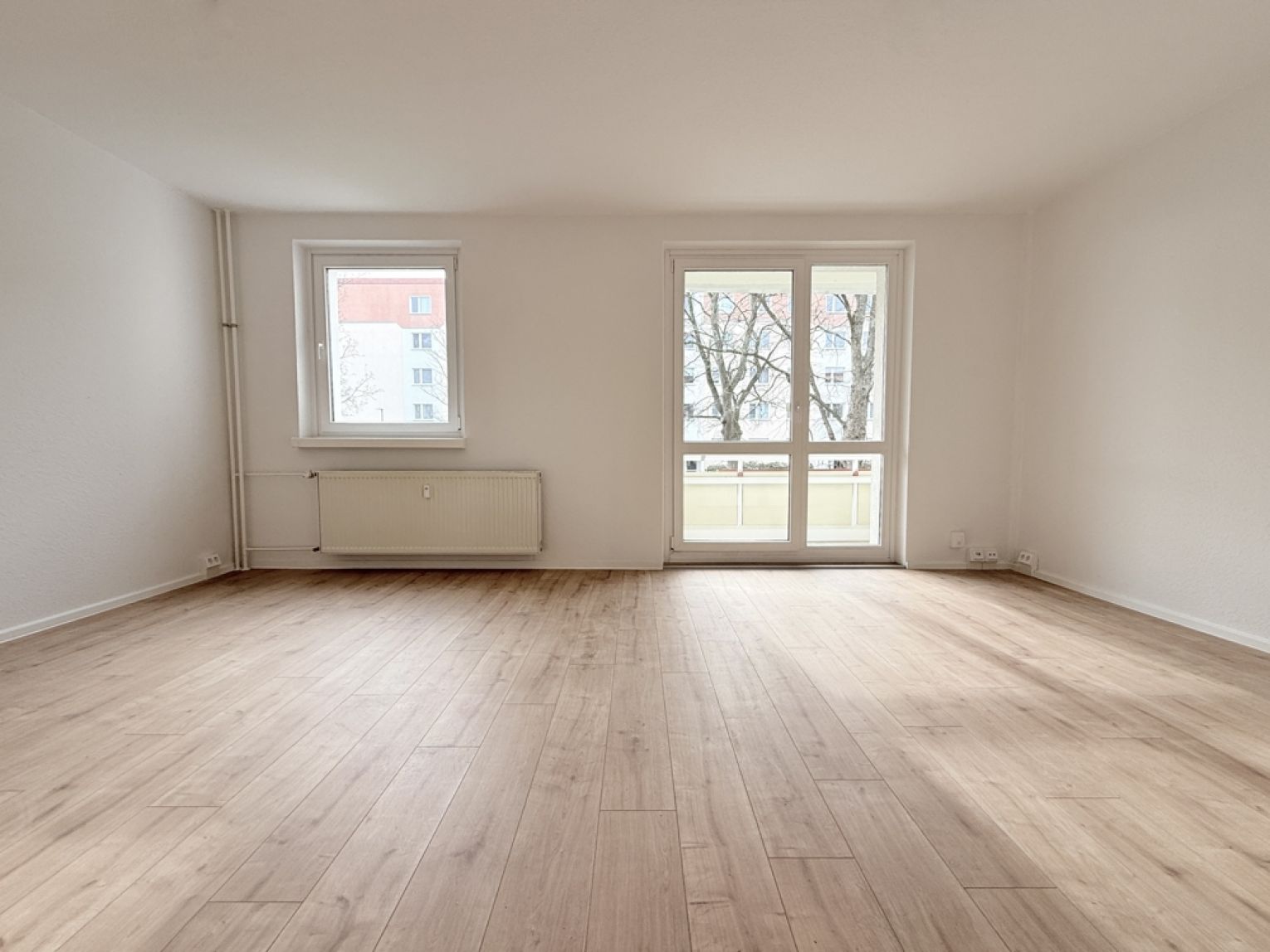 TOP • 2-Zimmer Wohnung • in Kappel • Balkon • Laminat • Komplett saniert • jetzt mieten !?