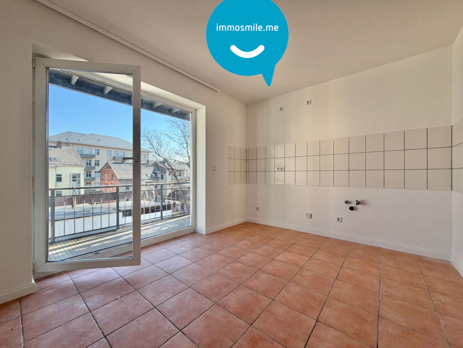 1 Zimmer • mit Balkon • und Einbauküche • Wohnung zur Miete • in Chemnitz • Kappel • jetzt anrufen