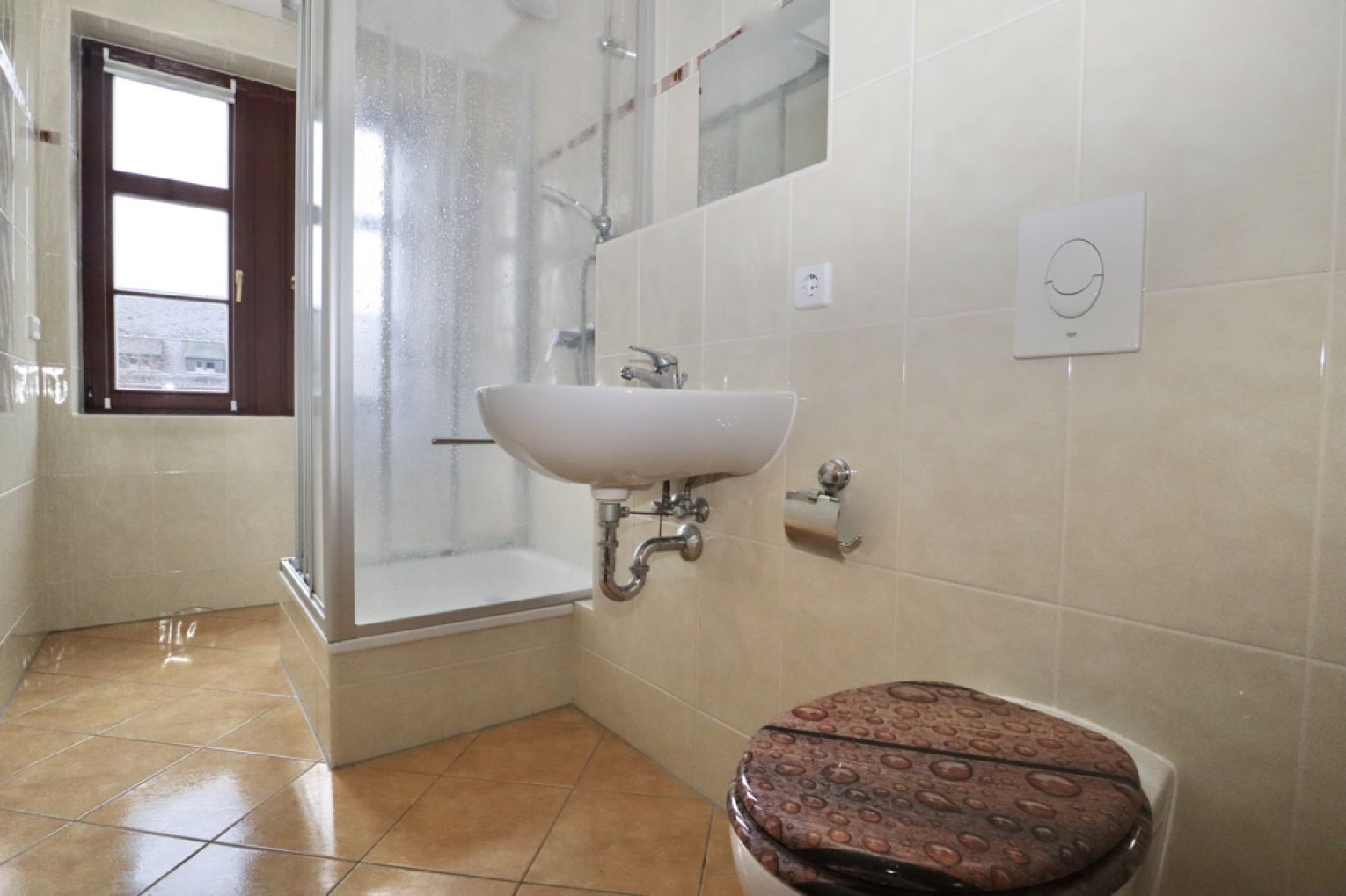 3-Raum Wohnung • Gablenz • Dachterrasse • Stellplatz • Tageslichtbad • Dachgeschoss • jetzt anrufen