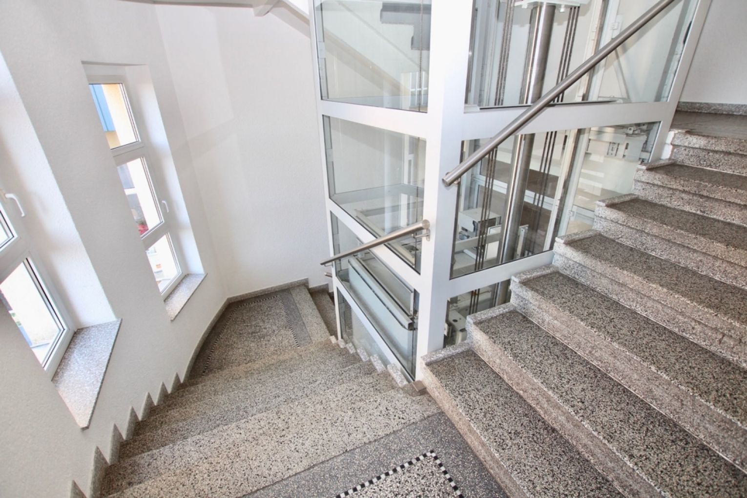 Anlageobjekt • Eigentumswohnung • 2 Zimmer • Kaßberg • vermietet • mit Parkett • jetzt investieren!