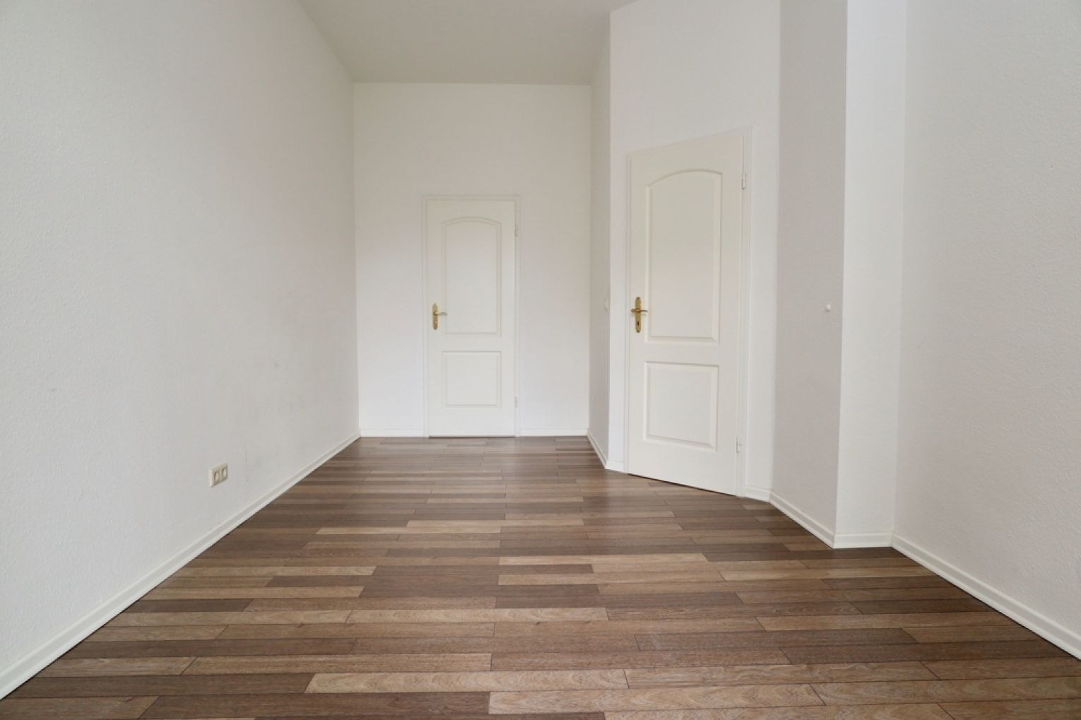 Kaßberg • zentrale Lage • mit Einbauküche • 2-Zimmer • Balkon • Chemnitz • modern • jetzt anrufen