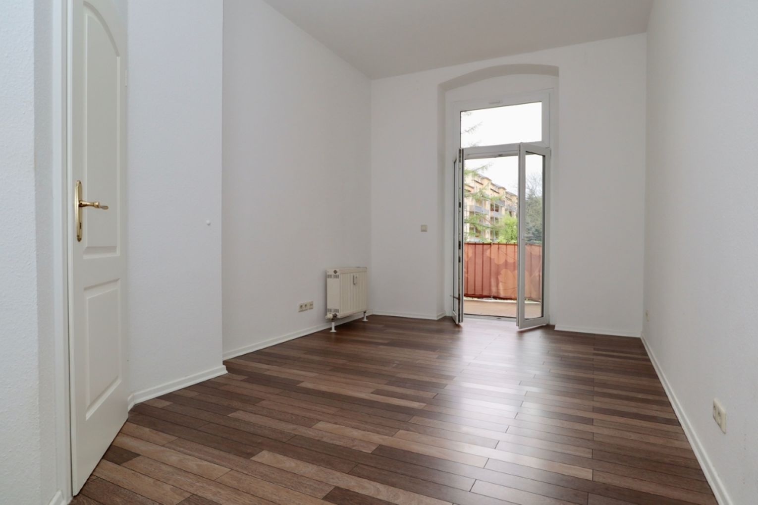 Kaßberg • zentrale Lage • mit Einbauküche • 2-Zimmer • Balkon • Chemnitz • modern • jetzt anrufen