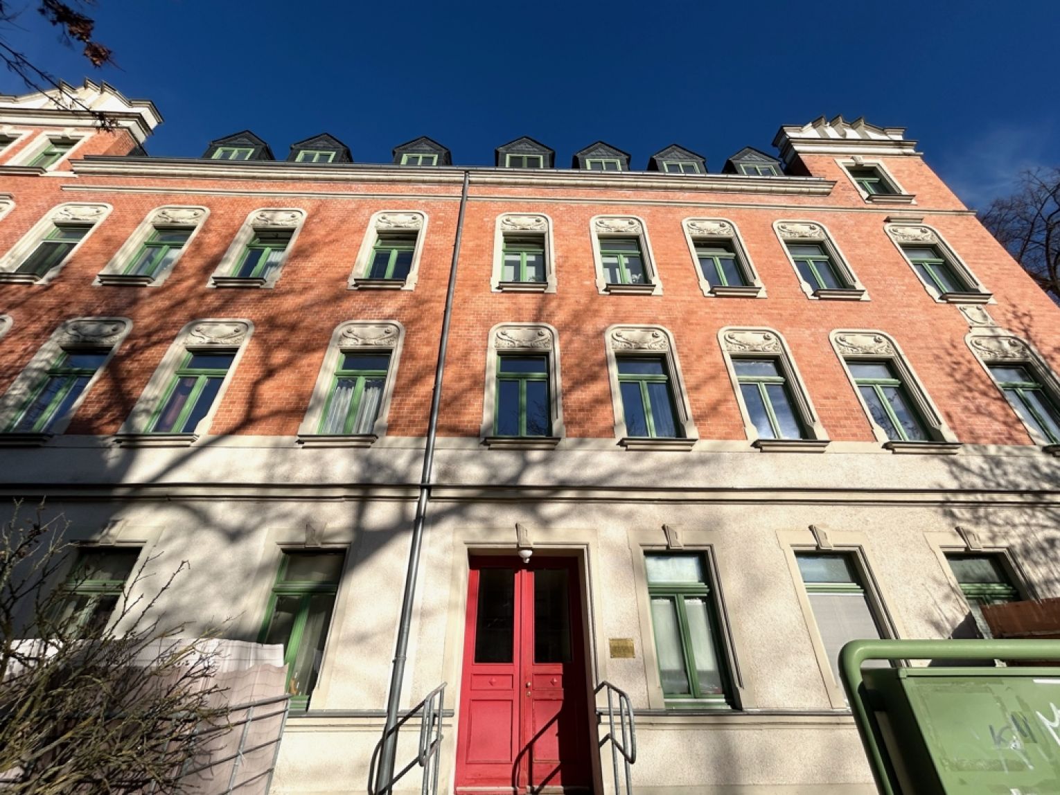 2-Zimmer • in Chemnitz • Altendorf • langfristig vermietet  • zur Anlage • gleich Exposé anfordern!