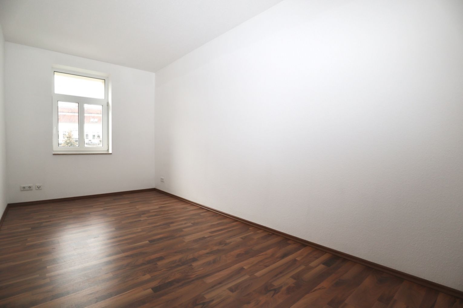 3-Raum Wohnung • in Chemnitz • Fußbodenheizung • Stellplatz • Schloßchemnitz • jetzt mieten - Photo 5