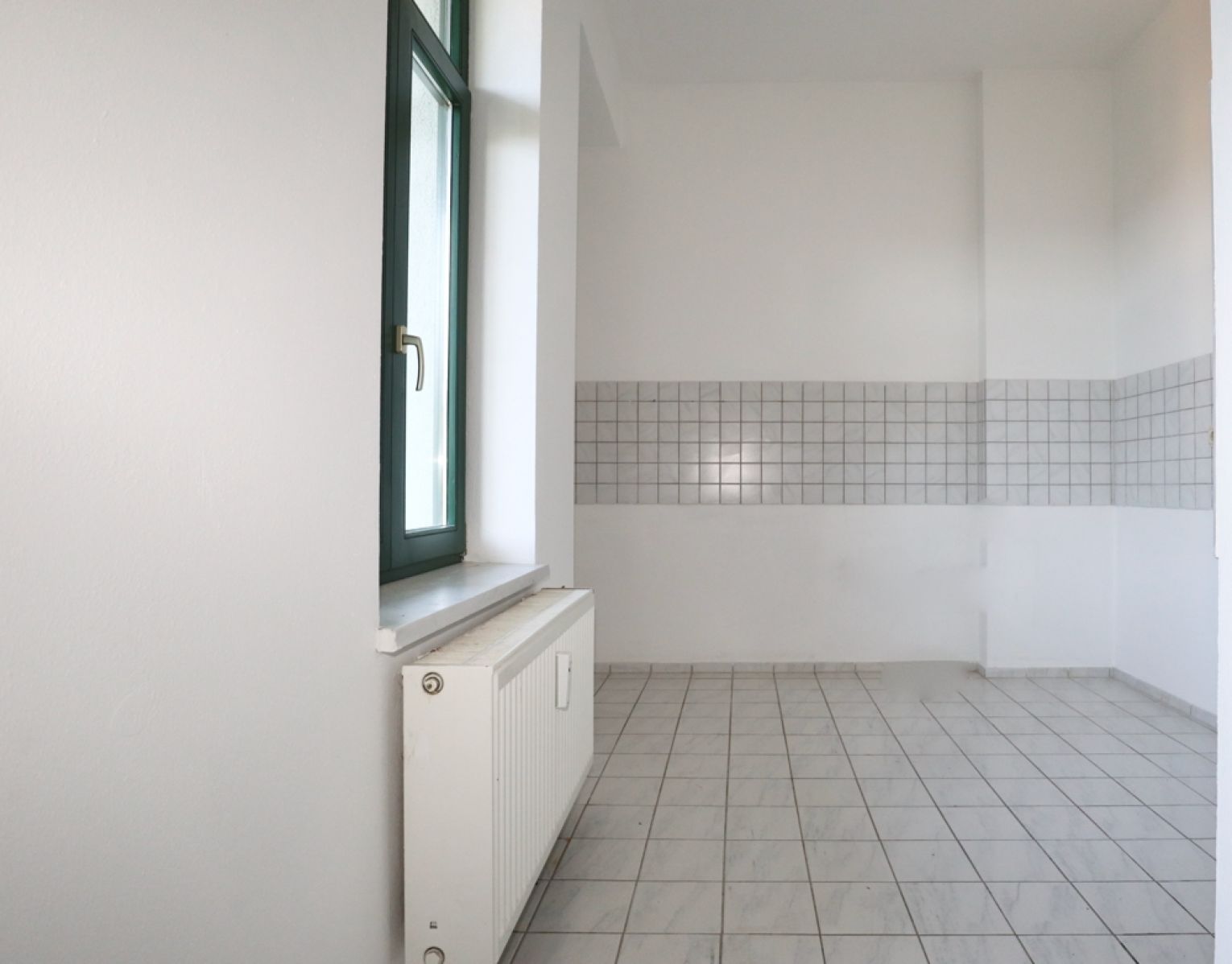 Einbauküche • 2-Raum Wohnung in Chemnitz • Wanne • Sonnenberg • jetzt mieten • Kaltmietfrei