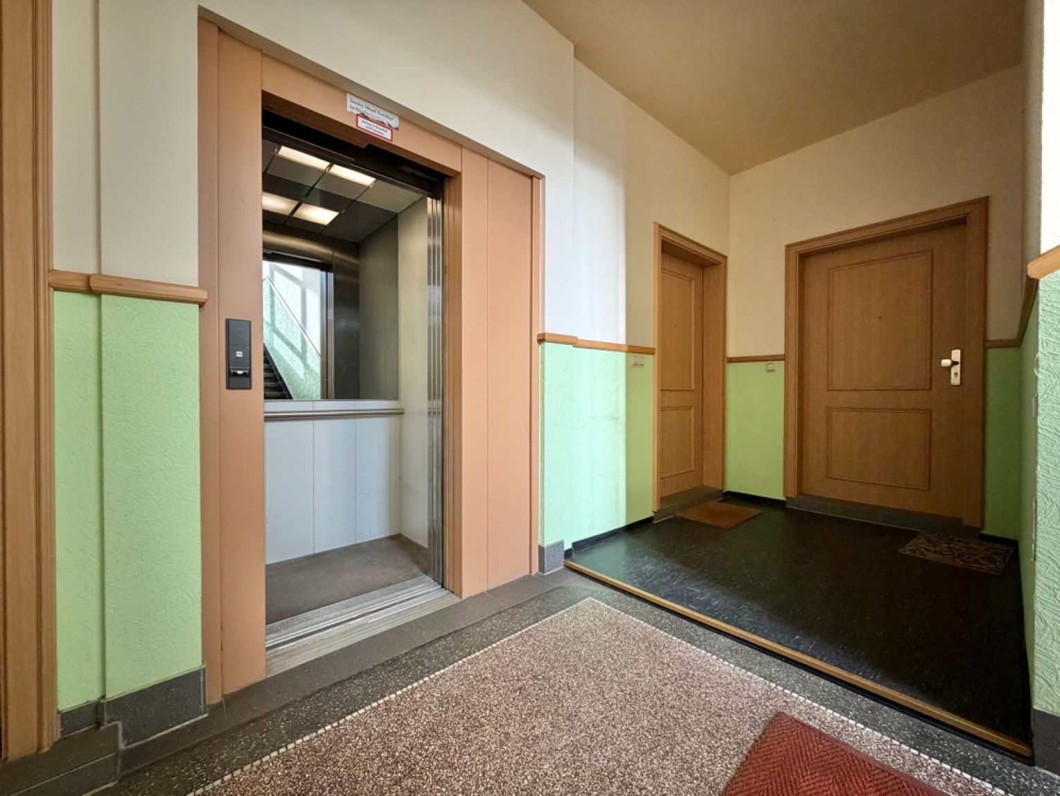 1 Zimmer • auf dem Kaßberg • zur Miete • 