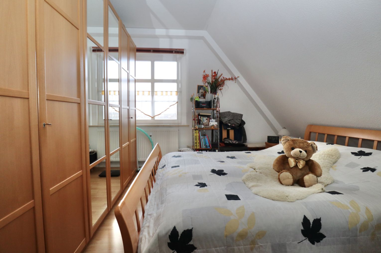 Dachgeschoss • 3-Zimmer Wohnung • Gablenz • Stellplatz • Terrasse • Chemnitz • Tageslichtbad • Miete