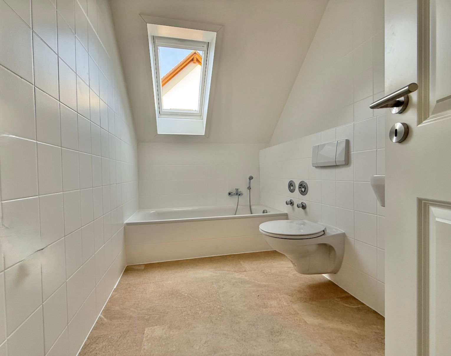 2 Zimmer • Carport • zwei Balkone • ERSTBEZUG • in Mittelbach • zur Miete • schnell sein und mieten