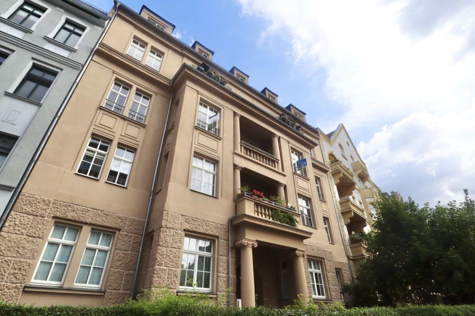 Kaßberg • jetzt schnell sein • 2-Zimmer • mit Balkon • Einbauküche • Wanne&Dusche