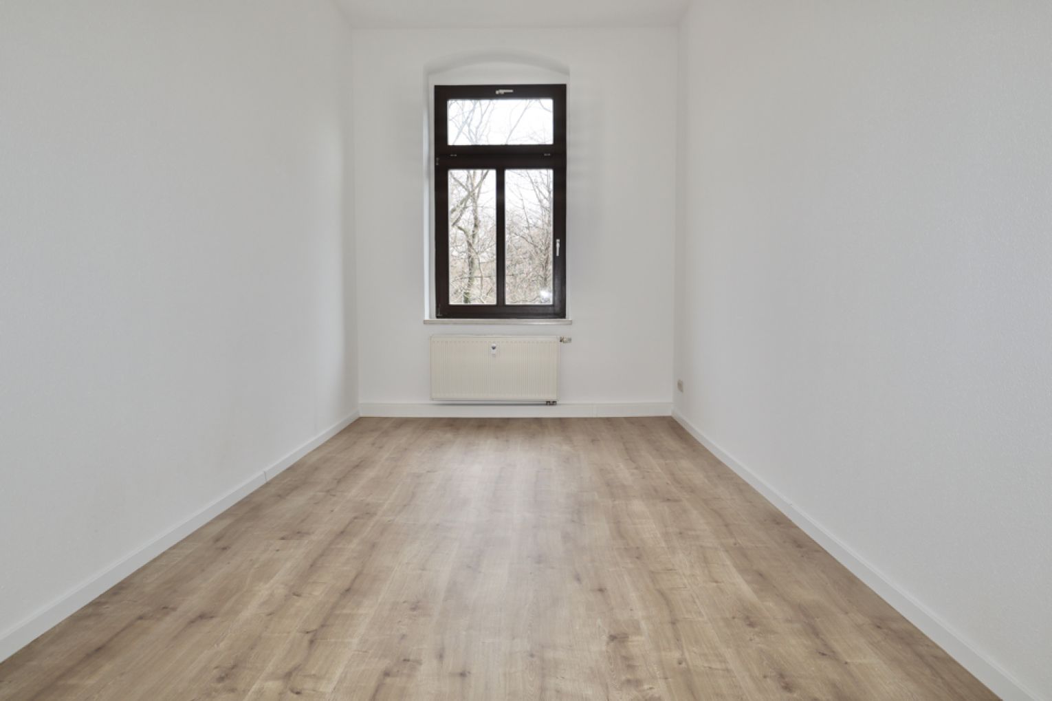 Einbauküche • 3-Raum Wohnung •  Kaltmietfrei • Chemnitz • Sonnenberg • Fahrstuhl • jetzt anrufen